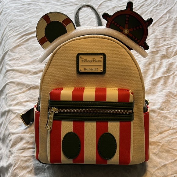Loungefly Jungle Cruise Mickey Mouse the Main Attraction Mini Backpack - Picture 4 of 5